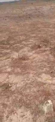 Terrain Yenne/Ndoukhoura Peulh image 2