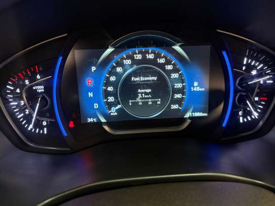 Hyundai Santefe image 13