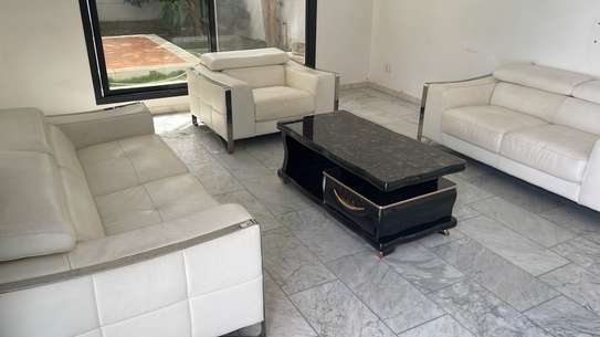 Location villa à Ngaparou image 4