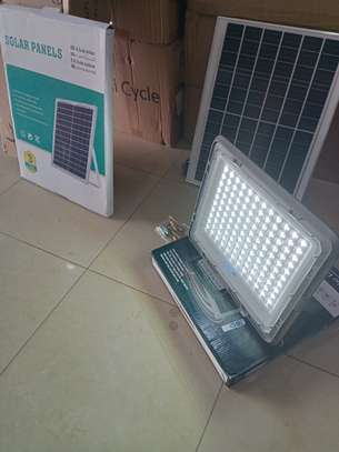 Projecteur solaire LED 400W, IP 66 image 6
