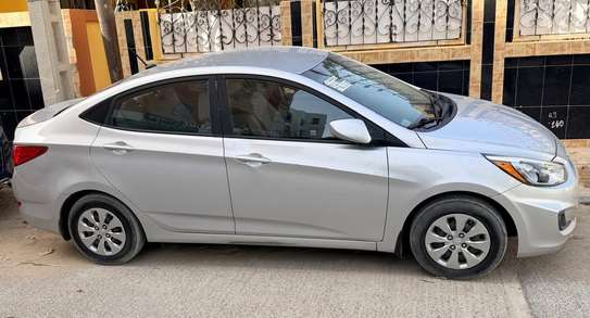 Hyundai accent se image 3