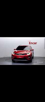 Kia Stonic SUV 2023 image 4