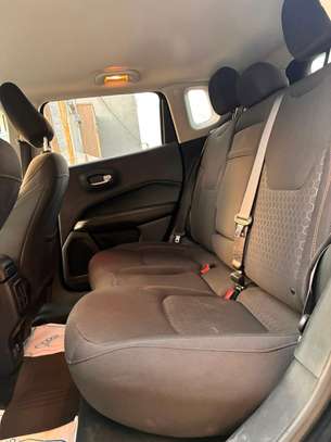 JEEP COMPASS image 8