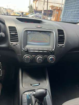Kia forte image 4