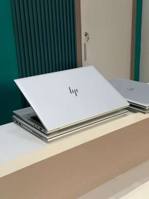 Hp Elitebook 845 G7 image 4