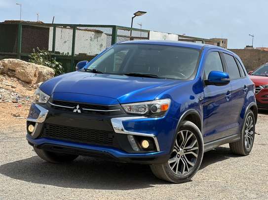 Mitsubishi outlander 2018 image 3