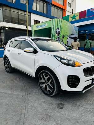 Location Kia Sportage ( 45k hors dakar ) image 3