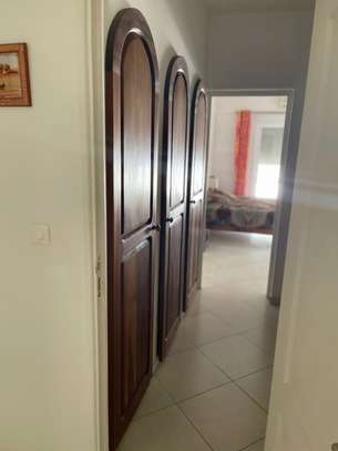 Magnifique maison à vendre keur moussa thies image 13