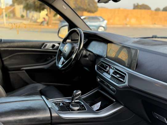 BMW X5 2020 image 9