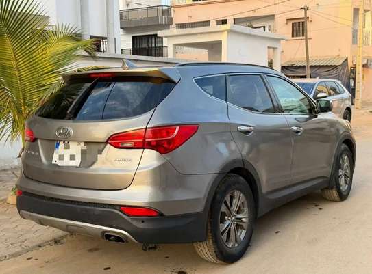 Hyundai Santa Fe 2015 SUV gris métallisé image 6