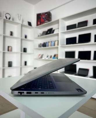 Dell latitude 5450 Ultra 7 512 GB/Ram 32GB image 4