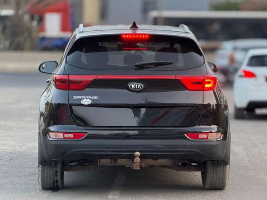 Kia sportage 2018 image 2