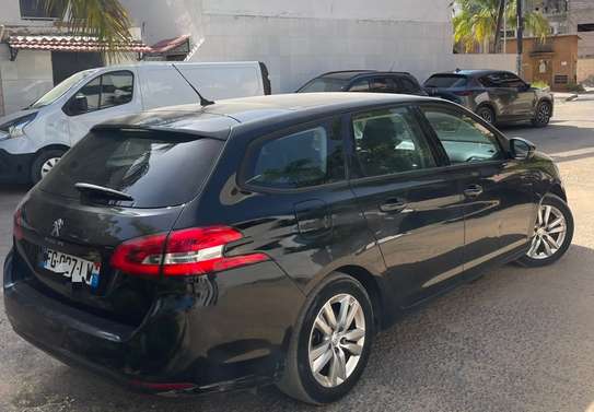 Peugeot 308  SW 2019 image 10