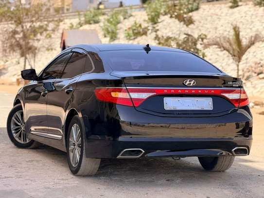Hyundai grandeur image 14