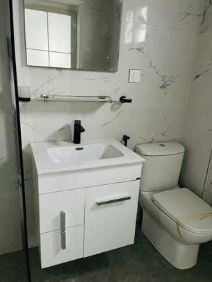 F3 à vendre à la Zone B / Point E image 4