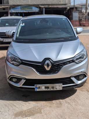 Renault Scrnic 2018 image 9