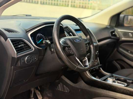 Ford  edge 2019 image 7