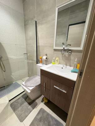 Appartement F2 meublé situé à louer image 3