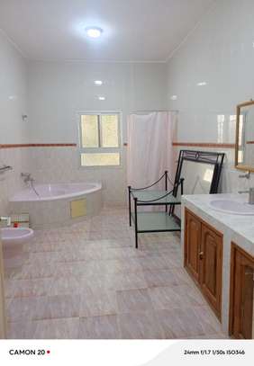Une belle opportunité de vente aux almadies image 5