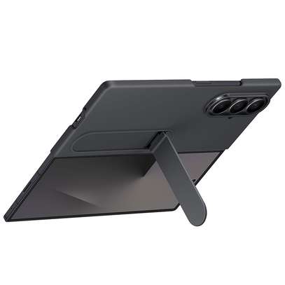 Pack coque en silicone avec support et film Galaxy Z Fold 7 image 3