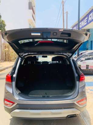 Hyundai santafe 2019 image 12