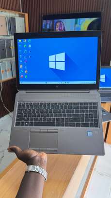 HP Zbook 15 - Nvidia 4Go - Ram 32Go - Core i7 8th image 5