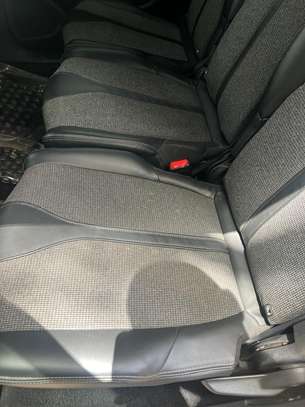 PEUGEOT 5008 2020 image 7