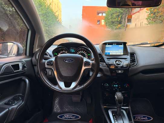 Ford fiesta 2017 image 10