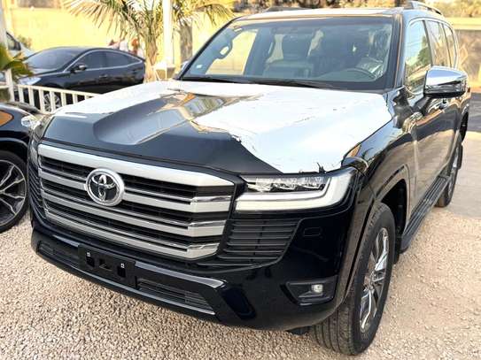 Toyota land cruiser VX image 2