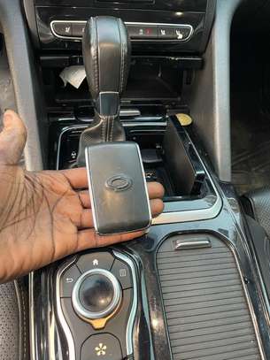 Renault SM6 2017 image 6