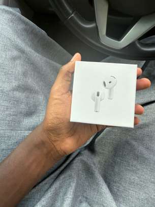 AirPods 4 Anc image 2