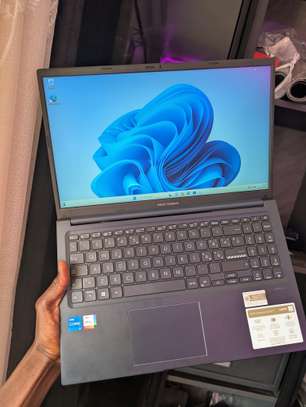 Asus vivobook i5 13th gen / SSD 512gb / 16gb ram image 4