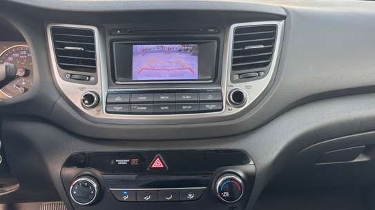 HYUNDAI TOUCSON VENAT image 14