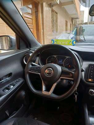 Nissan kicks 2021 image 4