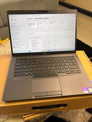 Dell 5400 core i7 8th neuf image 3