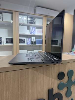 Lenovo ThinkPad X1 Yoga Gen 8 - I7 13e VPRO | 32GB RAM | 512 image 6