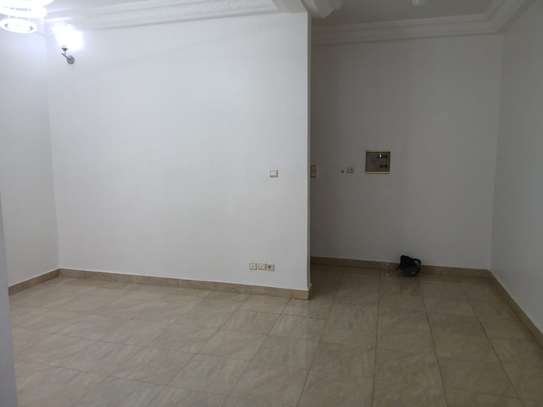 Un. Appartement f3 à louer – Ngor image 5