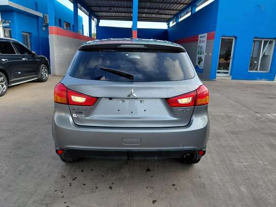 Mitsubishi Rvr venant image 11