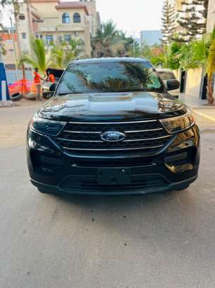 FORD EXPLORER 2020 image 6