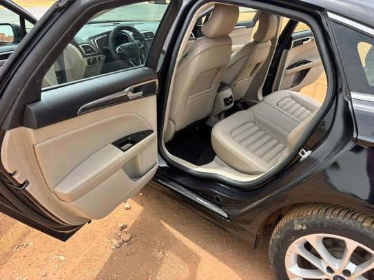 Ford Fusion HYBRID image 7