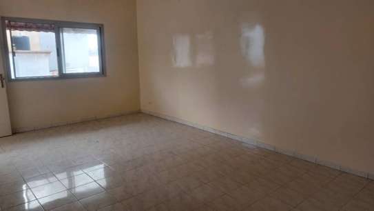 Appartement  à louer aux maristes image 3