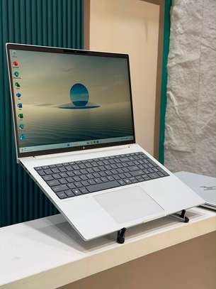 Hp elitebook 8 G1a 16 image 2