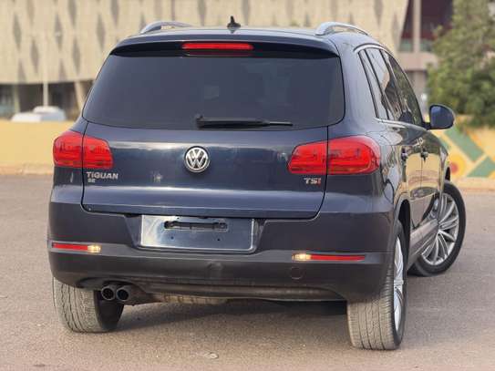 VOLKSWAGEN TIGUANE image 8