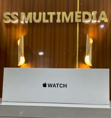 Apple Watch SE 3 44mm image 3