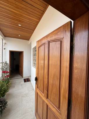 Chambre avec toilette + balcon à louer – Mermoz (Dakar) image 5