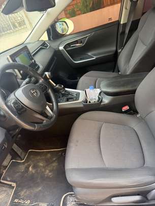 Toyota rav4 2020 hybride image 3