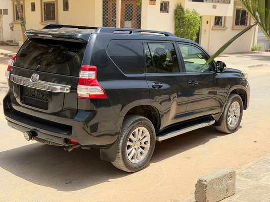 Toyota Prado image 8