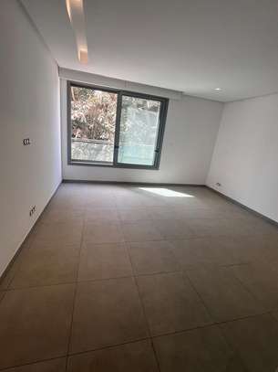 Bel appartement F5 au Point E image 4