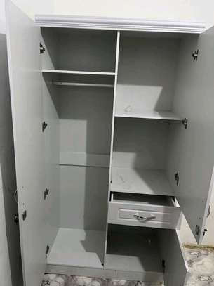 Armoire 2,3 et 4 image 10