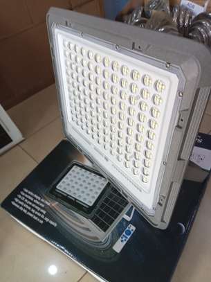 Projecteur solaire LED 400W, IP 66 image 8